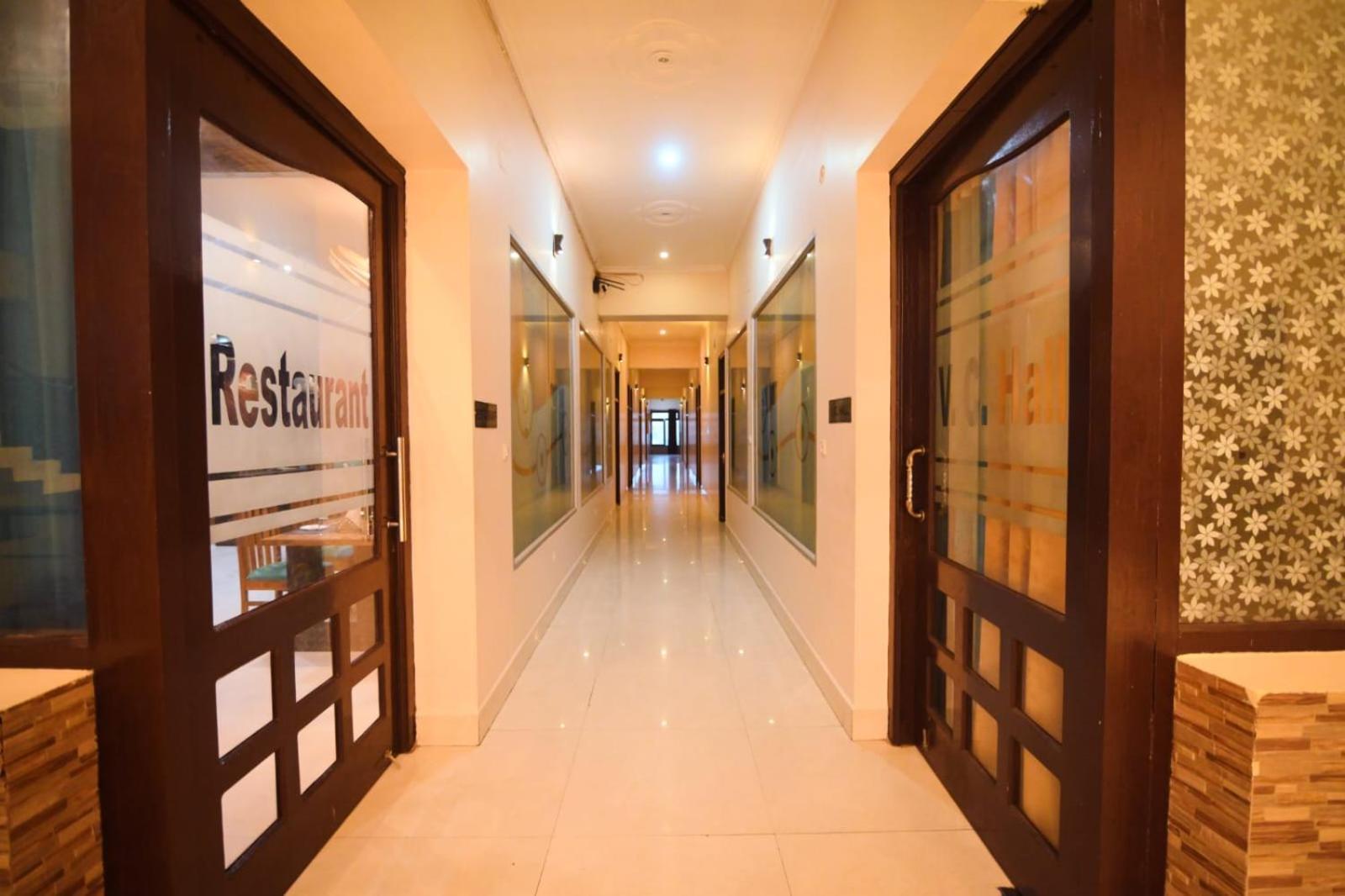 Taraji Resort Ayodhya 外观 照片